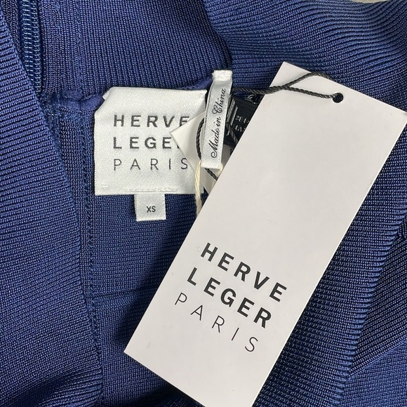NWT Herve Leger Off The Shoulder Bandage Bodycon Top Classic Blue Sz XS - Picture 6 of 11
